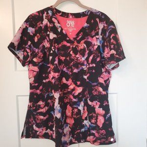 6 Printed Scrub Tops ---- 125$ For All 6 - 30$ If Sold Seperate - OBO